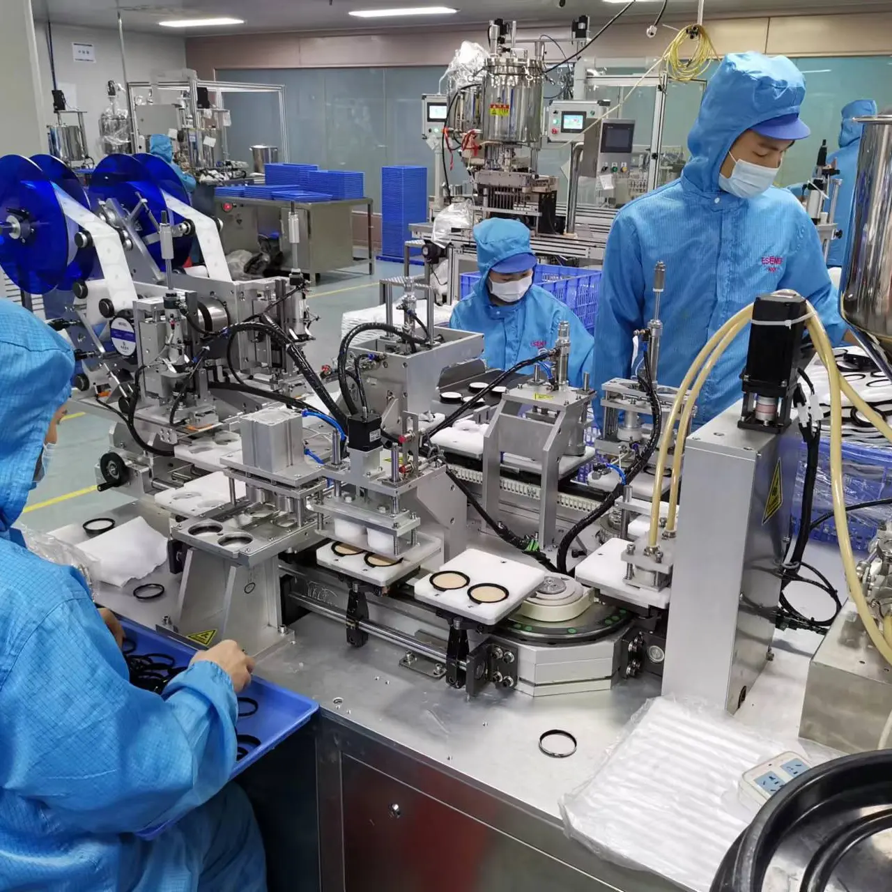 U.S. 145% Tariff Hike on China Jolts Domestic Cosmetics Market
